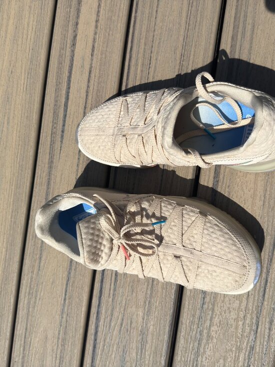 NIKE LEBRON 17 LOW EASTER CREAM OFF WHITE (CD5007-200) Men\'s Size 11 main image 4